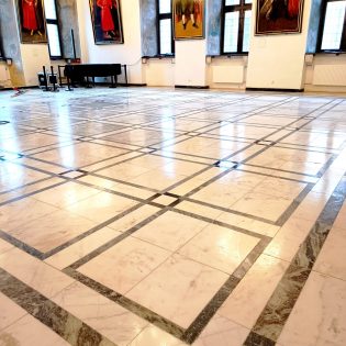 krystalizacja marmuru